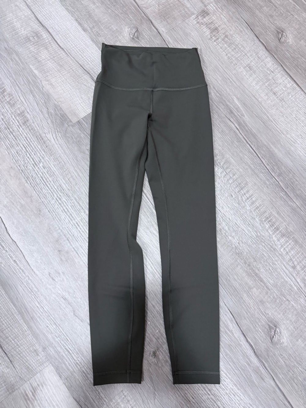 Lululemom Wunder Train High-Rise Tight 25" Leggings